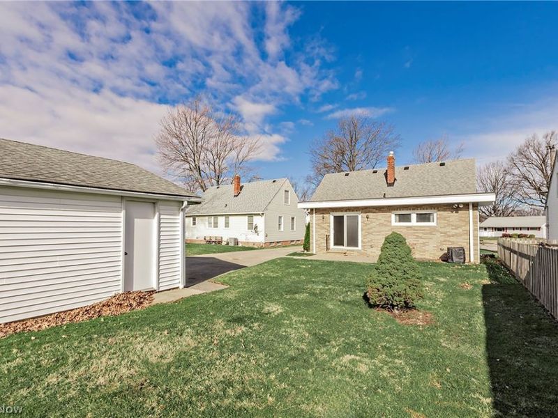 30104 Warren Road, Wickliffe, OH 44092 Photo 43