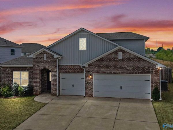 404 Arcanum Lane, New Market, AL 35761