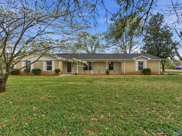 110 Flowerwood Drive, Meridianville, AL 35759