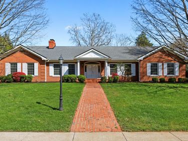 778 Chinoe Road, Lexington, KY 40502