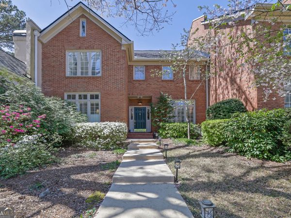 2 Paces West Terrace NW, Atlanta, GA 30327