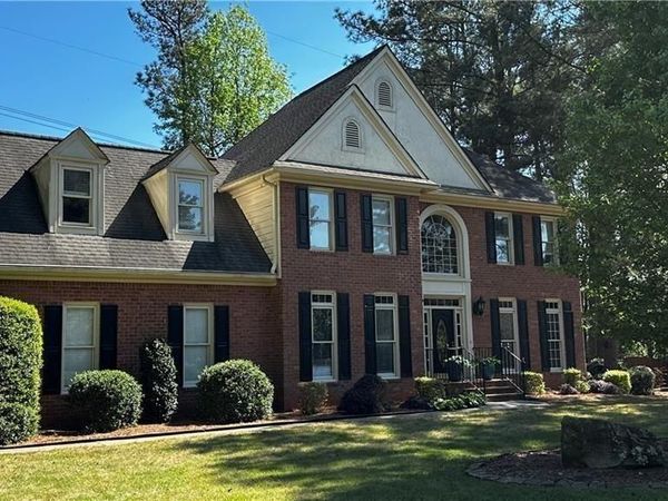 335 Trowbridge Lane, Lawrenceville, GA 30043