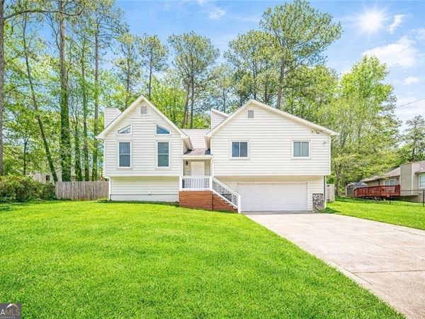 2340 Danielle Court, Marietta, GA 30062