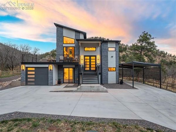284 Crystal Park Road, Manitou Springs, CO 80829