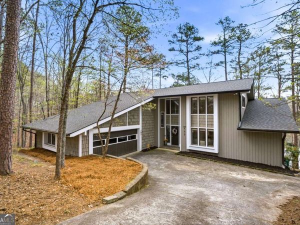 117 Klamath Court, Waleska, GA 30183