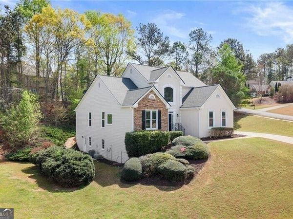 8000 Ashwell Court, Woodstock, GA 30189