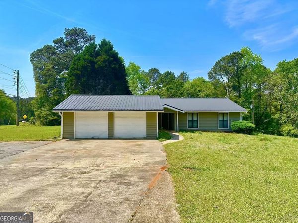 100 Lakeview Lane, Fayetteville, GA 30214