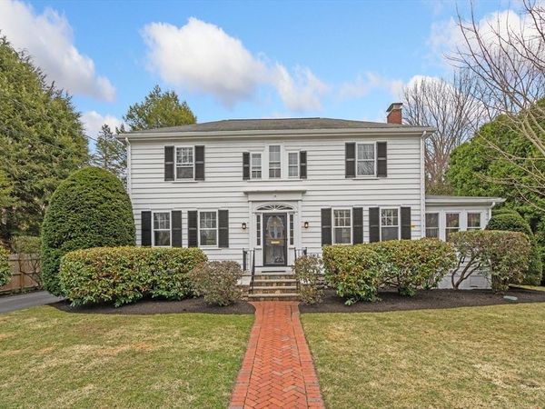 15 Hancock St, Lexington, MA 02420