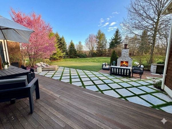 59 Clubhouse Dr, Hingham, MA 02043