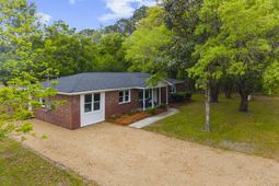 1518 Scott Hill Road photo 4