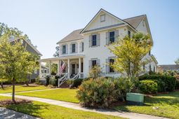 3735 Goodwater Street photo 4