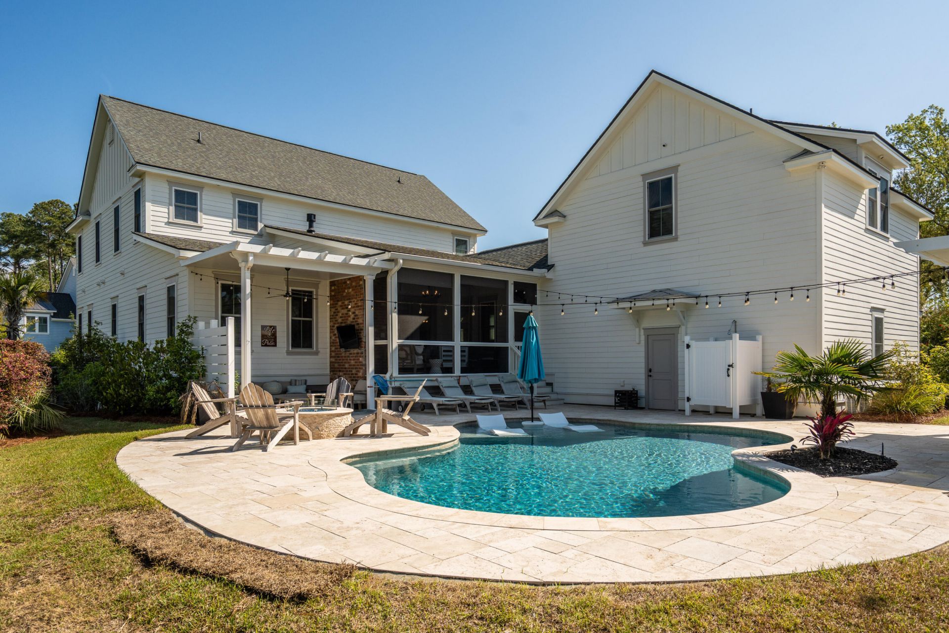 3735 Goodwater Street Photo 8