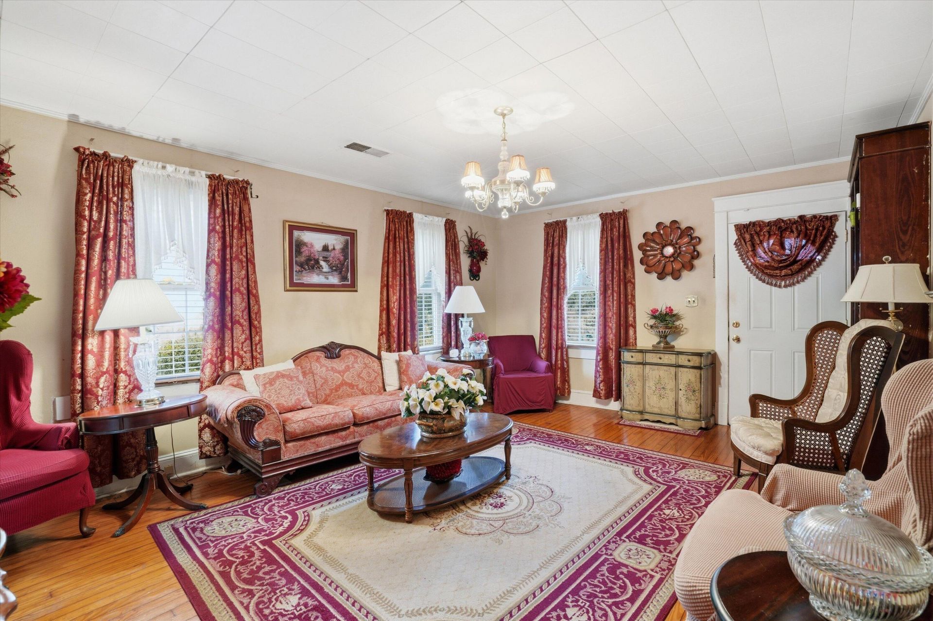 51 Piedmont Avenue Photo 10