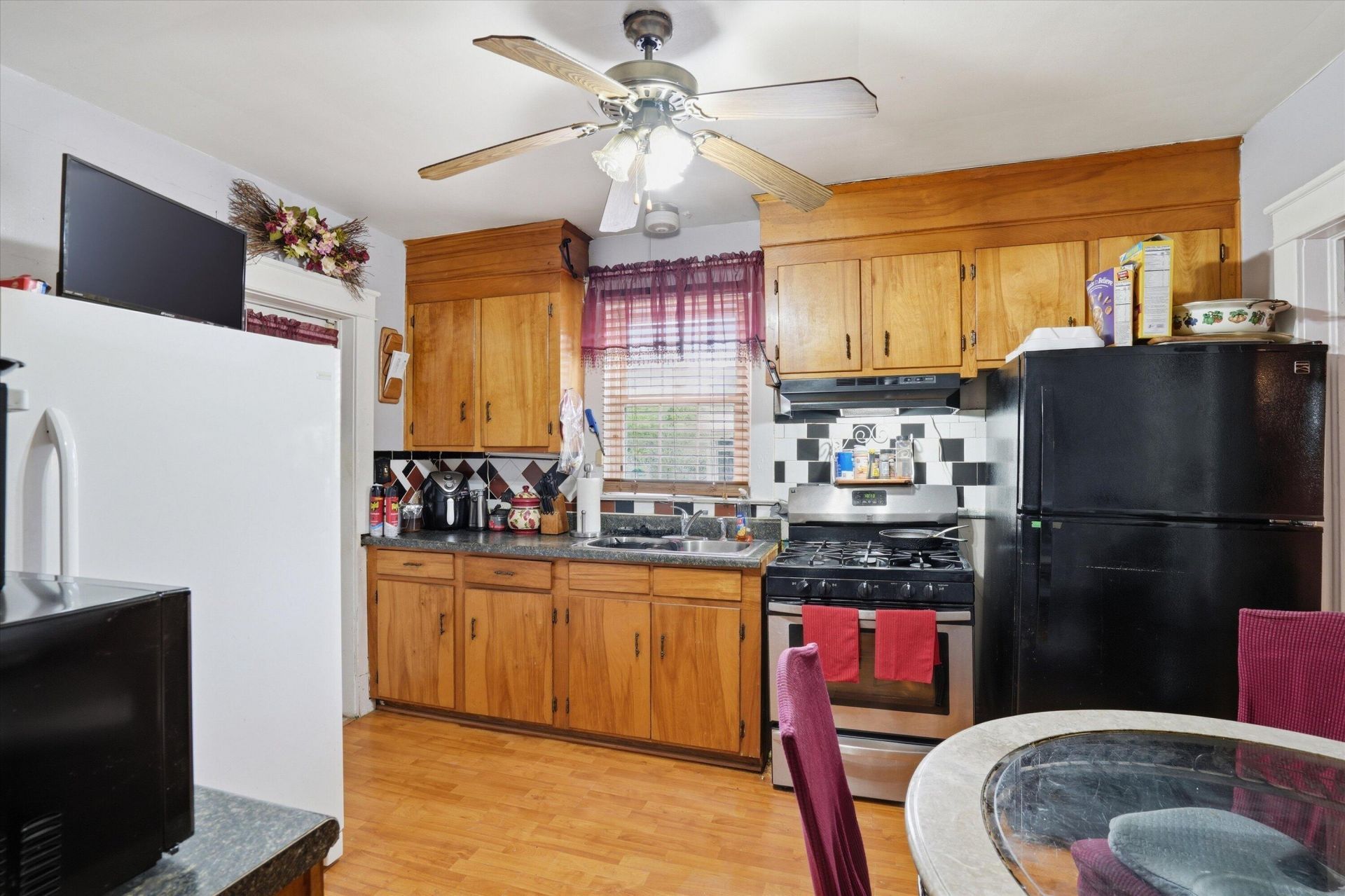 51 Piedmont Avenue Photo 17