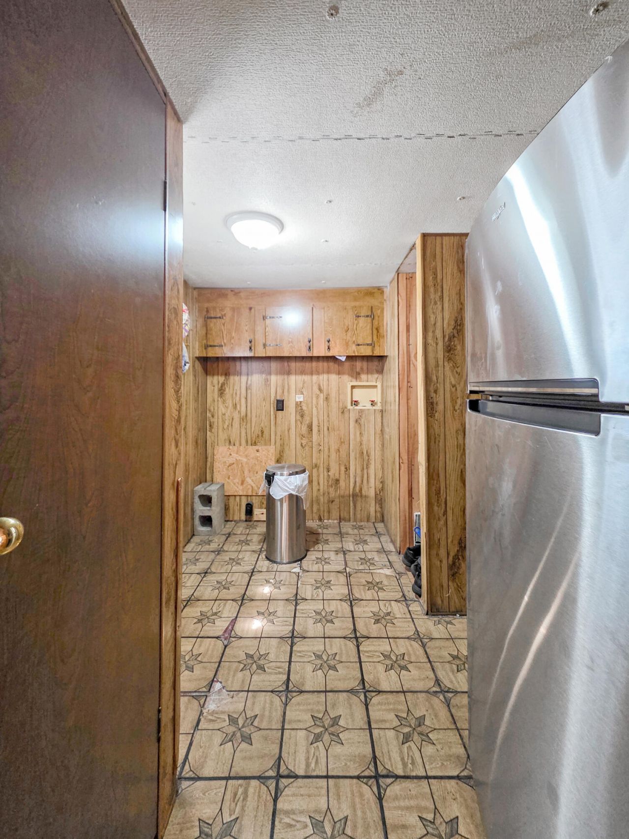 1115 S Highway 6 Photo 38