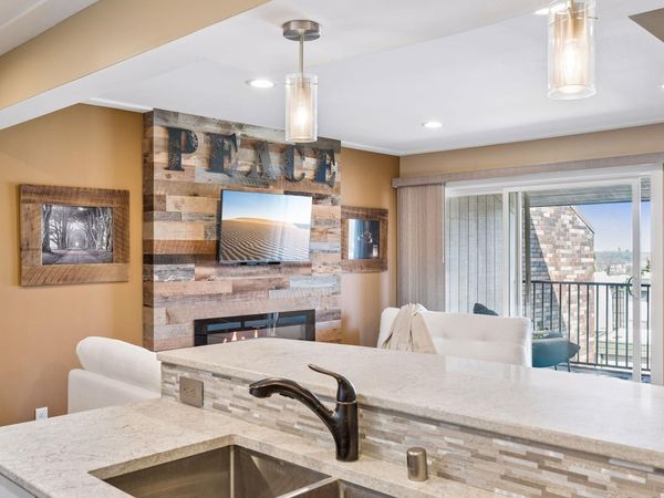 12968 Nicollet Avenue , Unit 301, Burnsville, MN 55337