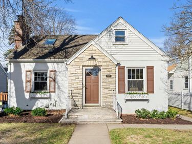 5628 Emerson Avenue S, Minneapolis, MN 55419