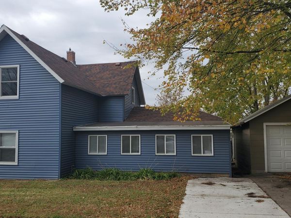221 Bridge Street, Le Sueur, MN 56058