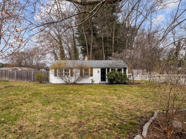 11 Carol Avenue, Pembroke, MA 02359