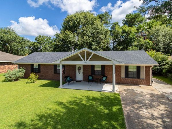 556 Tasha Drive, D'Iberville, MS 39540