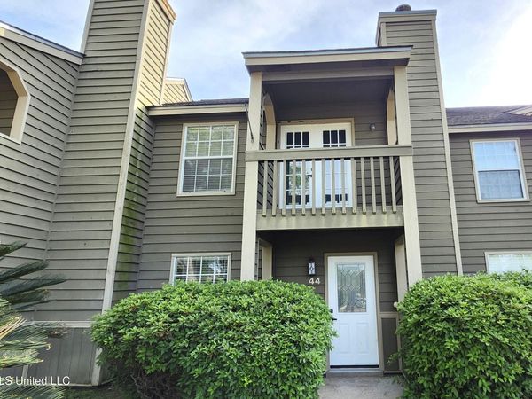 495 Popps Ferry Road, Biloxi, MS 39531