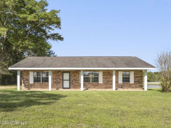 371 Price Road, Perkinston, MS 39573