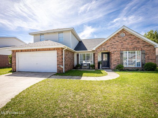 3602 Reeves Lane, Ocean Springs, MS 39564