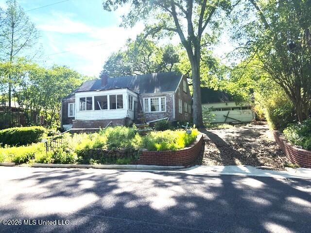 1815 Saint Ann Street, Jackson, MS 39202 Main Photo