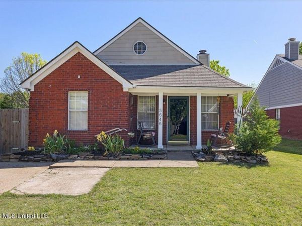 5646 Alexandria Lane, Southaven, MS 38671