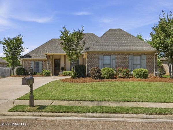 130 Hanover Street, Madison, MS 39110