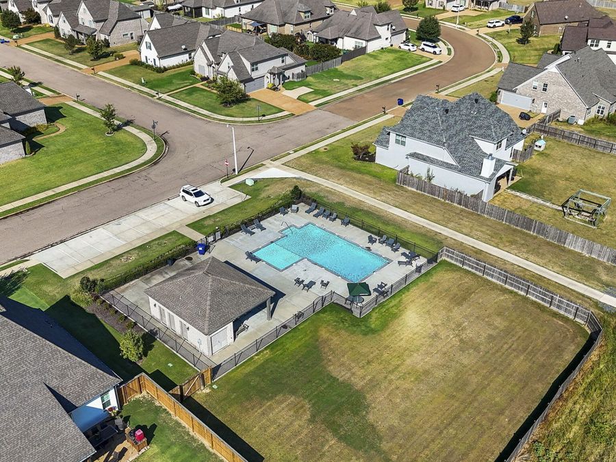 Property Image 32