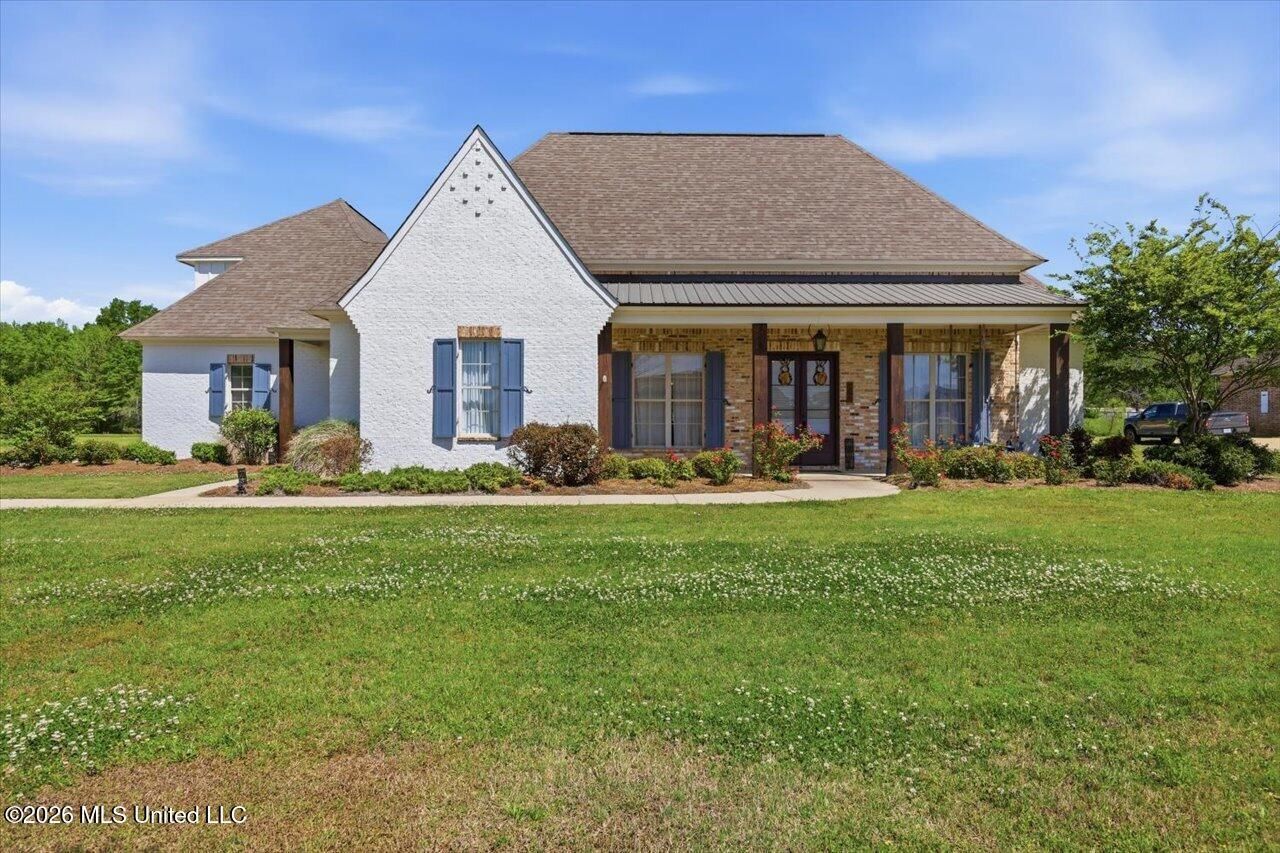 180 Crossview Place, Brandon, MS 39047 Main Photo