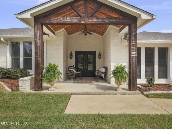 301 Calumet Drive, Madison, MS 39110