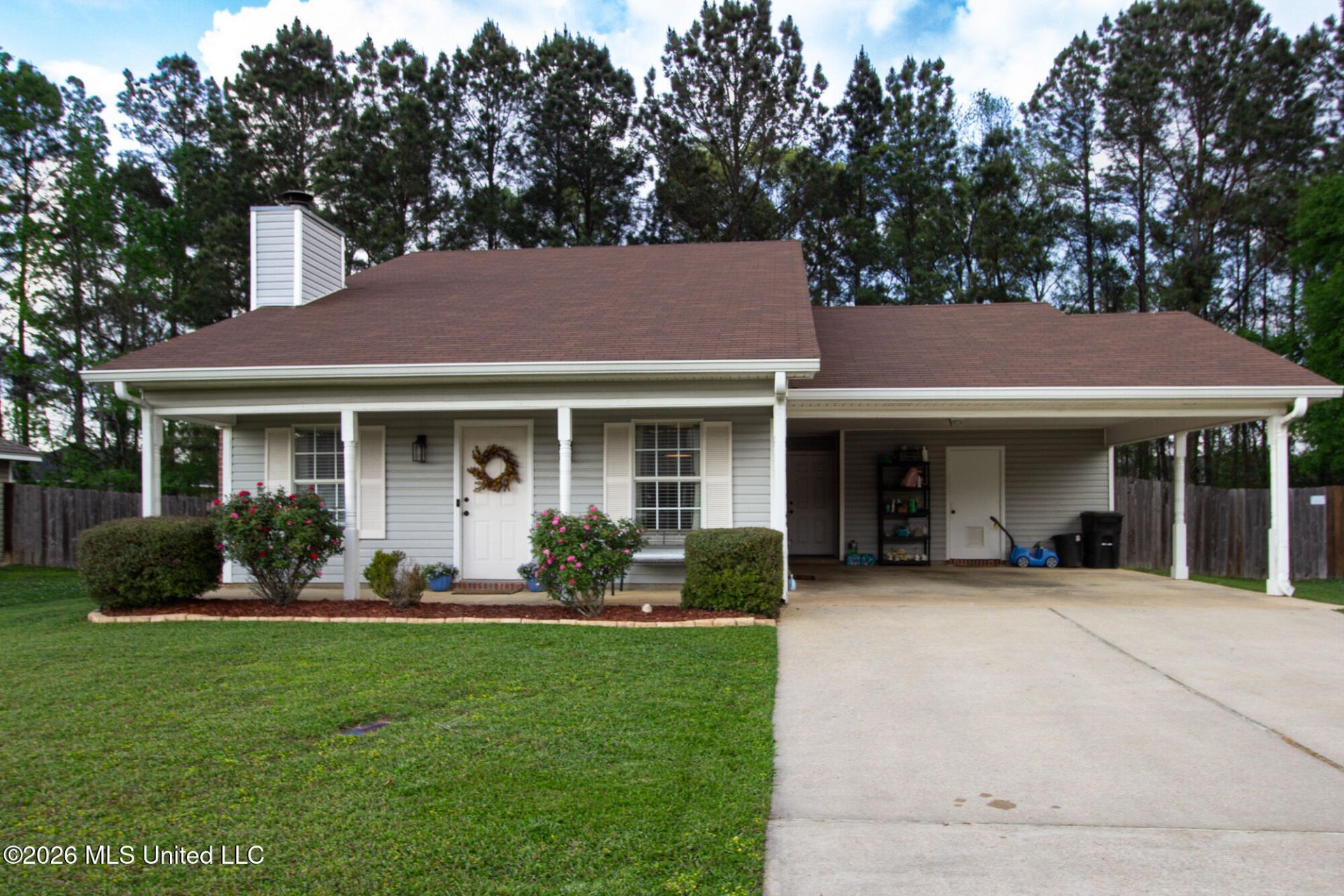 332 Swan Drive, Brandon, MS 39047 Main Photo