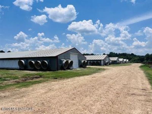1097 SW Montgomery Road, Bogue Chitto, MS 39629