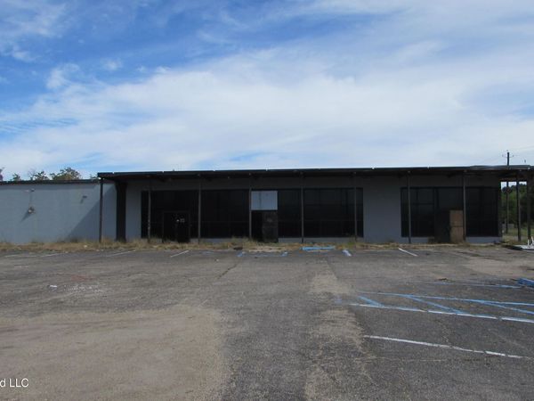 2909 26th Avenue, Gulfport, MS 39501