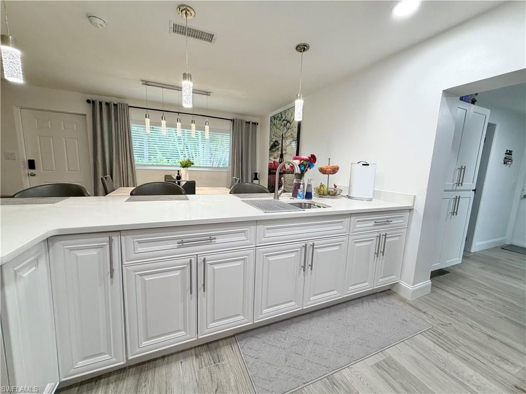 1821 Winkler Ave, Fort Myers, FL 33901 Photo