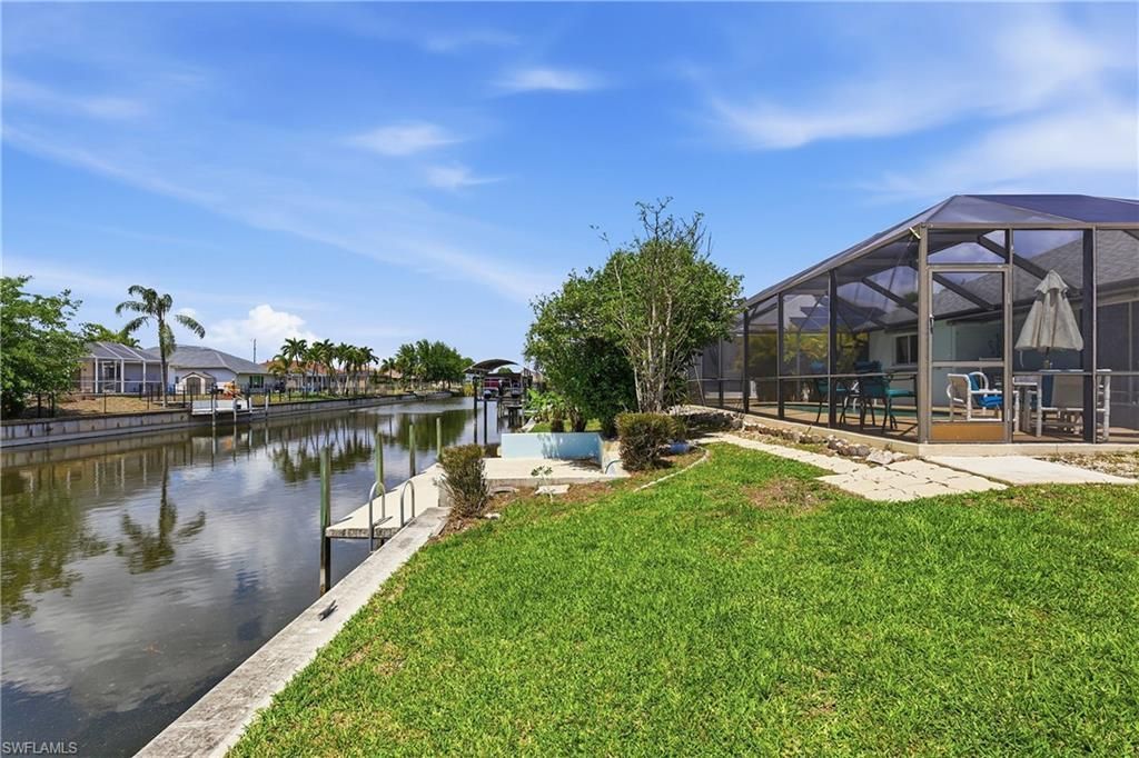 218 SE 2nd Ave, Cape Coral, FL 33990 Photo