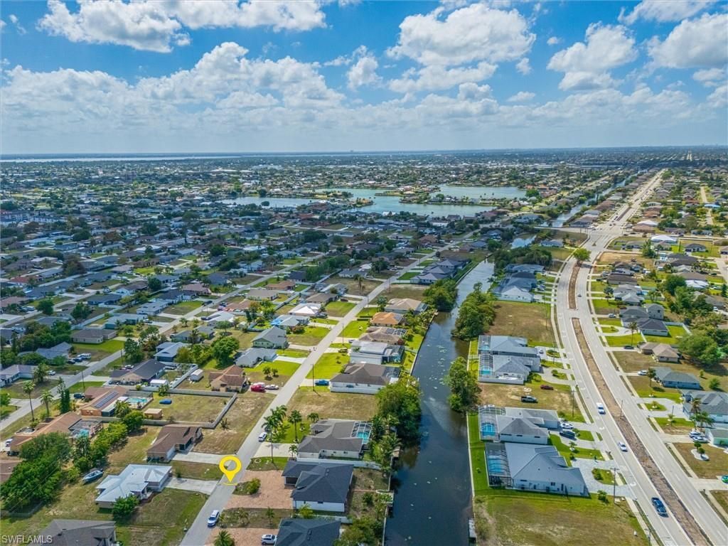 220 NE 8th Pl, Cape Coral, FL 33909 Photo