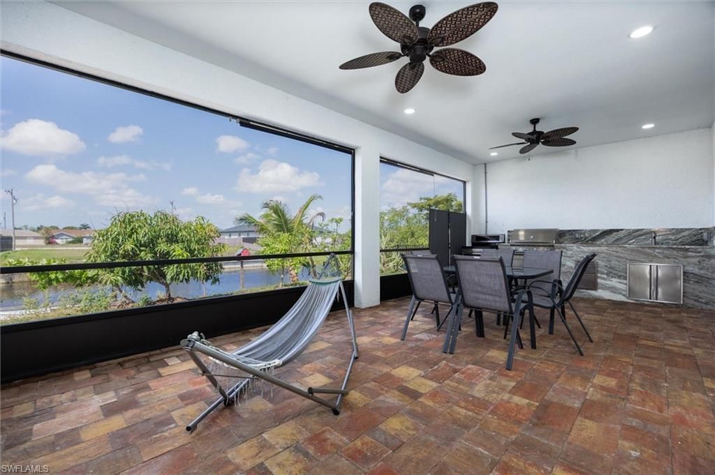 220 NE 8th Pl, Cape Coral, FL 33909 Photo