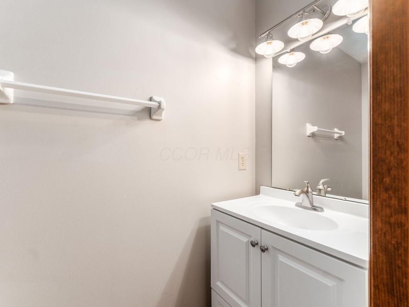 7769 Spyglass Hill Court, Pickerington, OH 43147 Photo 24