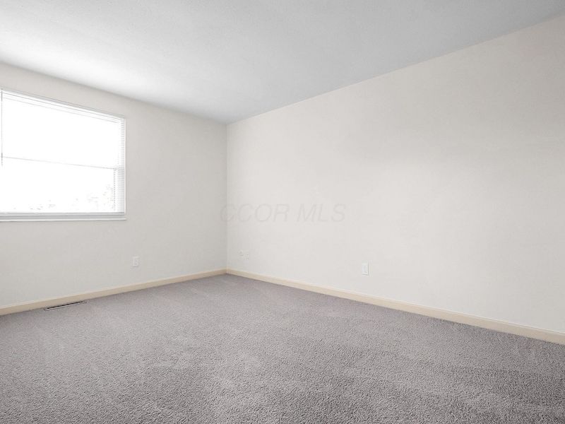 1836 Penfield Court S, Columbus, OH 43227 Photo 18