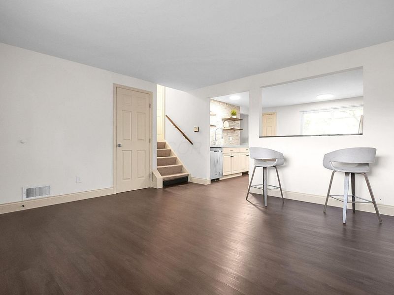 1836 Penfield Court S, Columbus, OH 43227 Photo 8