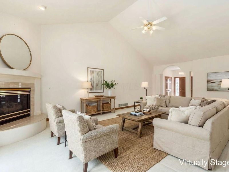 824 Katherines Ridge Lane, Columbus, OH 43235 Photo 8