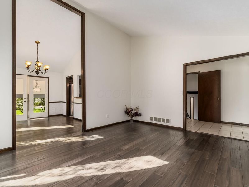 1113 Autumn Creek Circle, Westerville, OH 43081 Photo 10