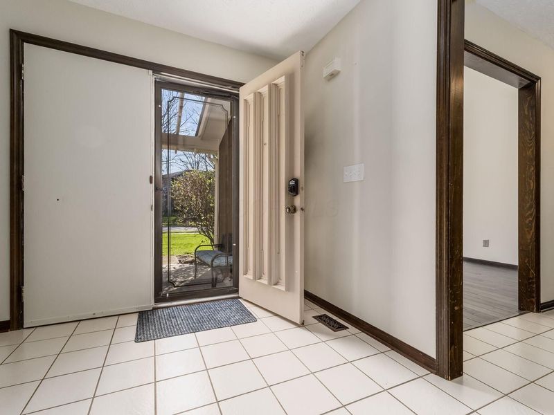 1113 Autumn Creek Circle, Westerville, OH 43081 Photo 6