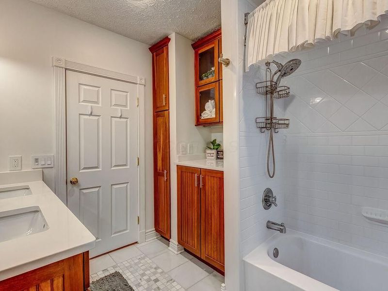 1029 Michigan Avenue, Columbus, OH 43201 Photo 20