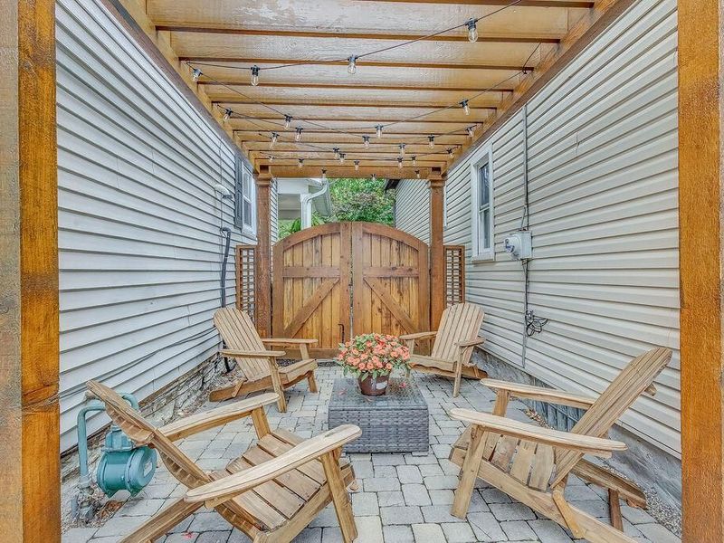 1029 Michigan Avenue, Columbus, OH 43201 Photo 29