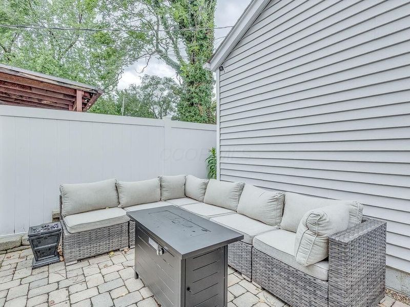 1029 Michigan Avenue, Columbus, OH 43201 Photo 32