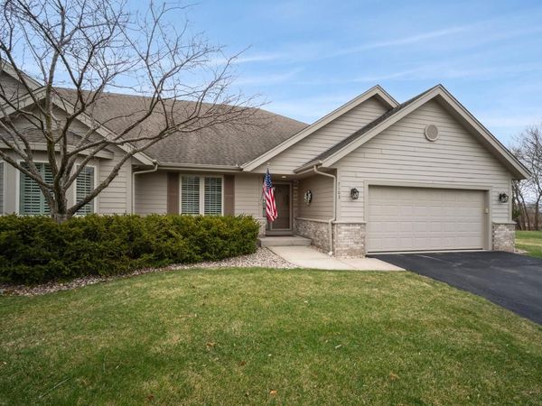 7103 W Mequon Trail ROAD, Mequon, WI 53092